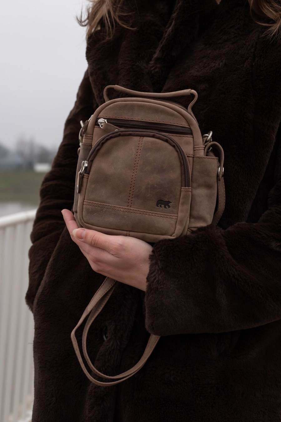 Bear Design Kleine Schoudertassen | Schoudertasje 'Koda' Bruin - Hd 3698