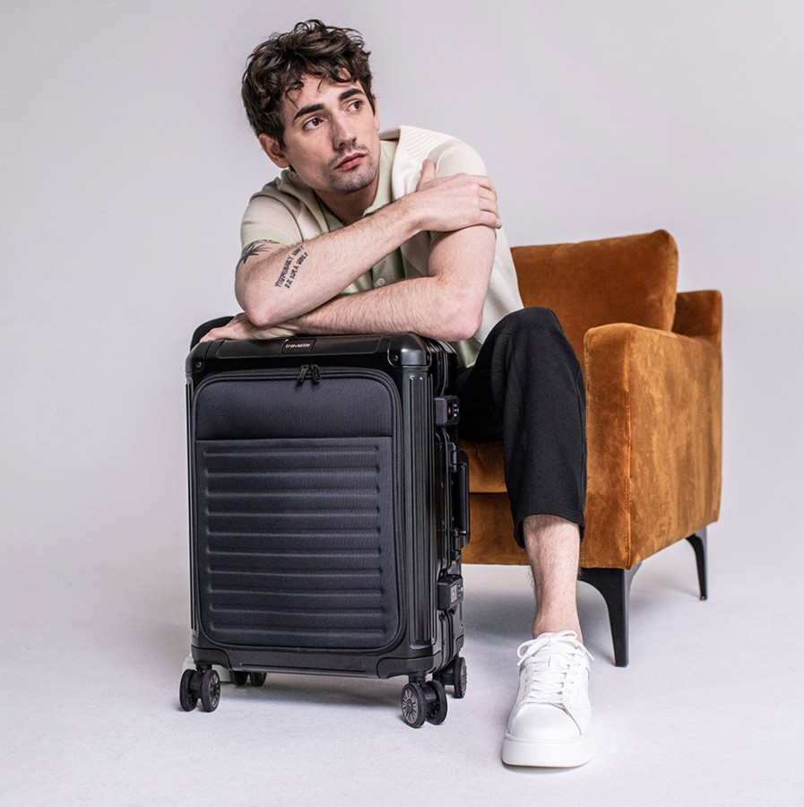 Travelite Handbagage Koffers | Next Aluminium Trolley S+ Black