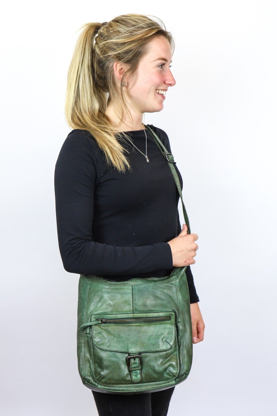 Bear Design Middelmaat Schoudertassen | Schoudertas 'Anna' Cl 32612 Groen