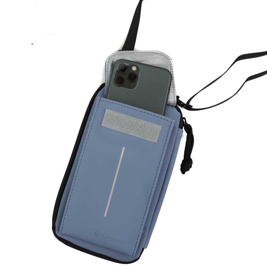 New Rebels Telefoontasjes | Telefoontasje 'Mart' Lichtblauw