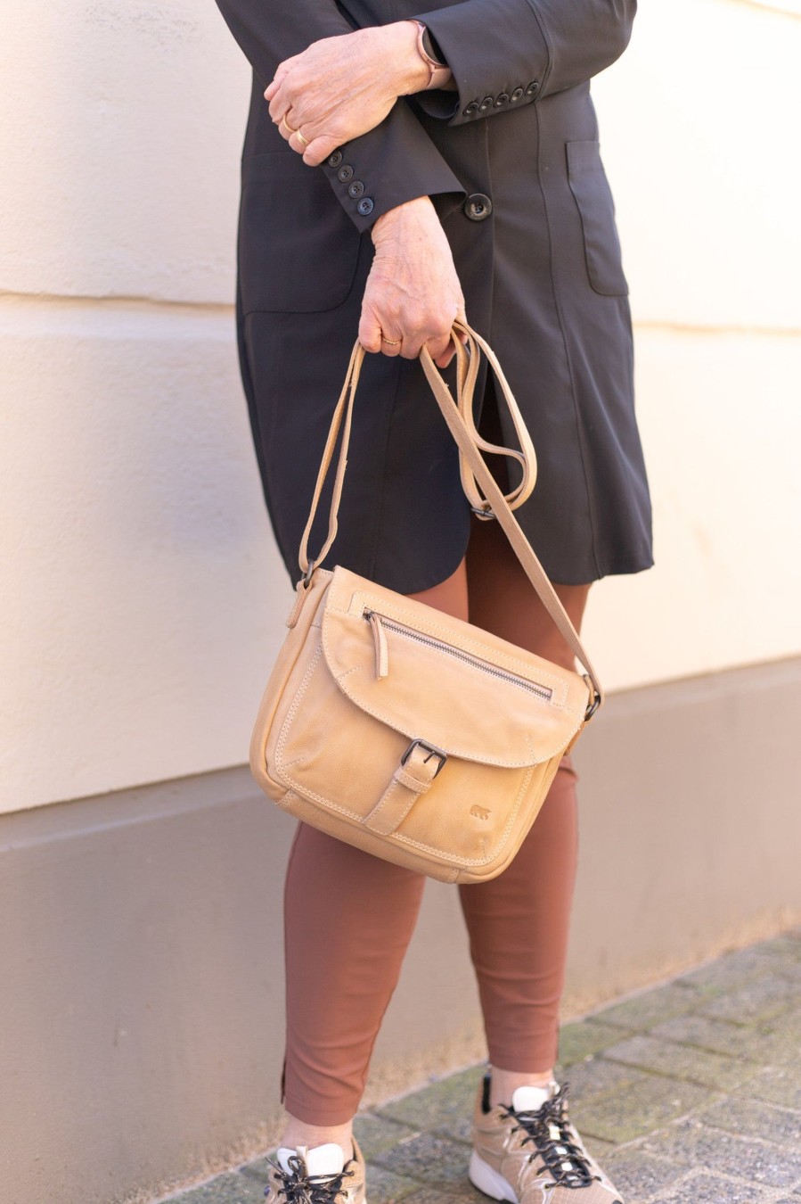 Bear Design Middelmaat Schoudertassen | Schoudertasje 'Mattea' Cl 32609 Beige