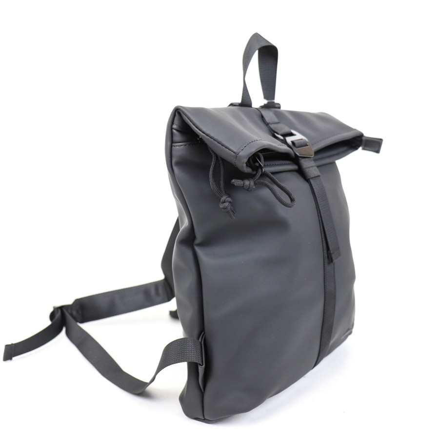 New Rebels Kleine Rugzakken | Waterdicht Rugzakje 'Mart' Mini 9L Zwart