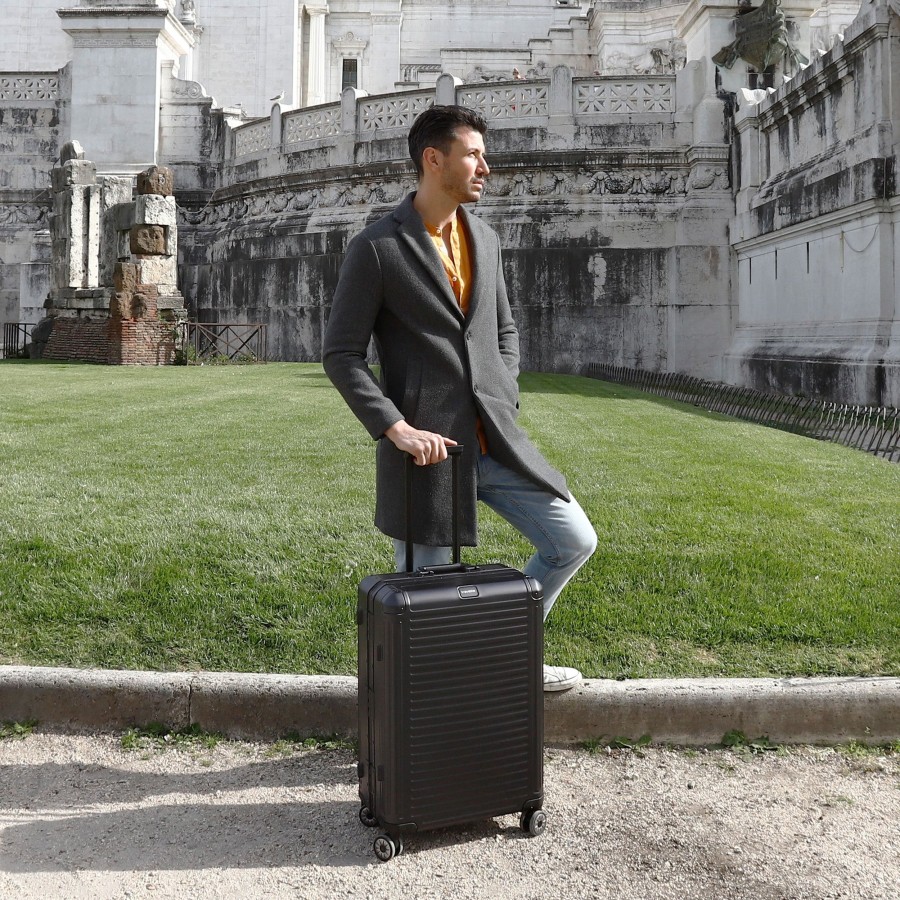 Travelite Harde Koffers | Next Aluminium Trolley M Black