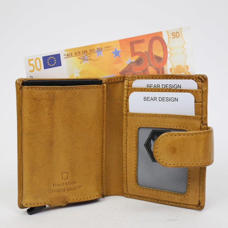 Bear Design Pasjeshouders | Pasjeshouder 'Kris' Cl 15253 Geel